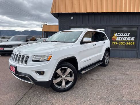 Used 2015 Jeep Grand Cherokee Limited w/ Luxury Group II AWD/4WD image 2