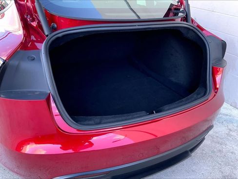 Used 2025 Tesla Model 3 Performance AWD/4WD image 18
