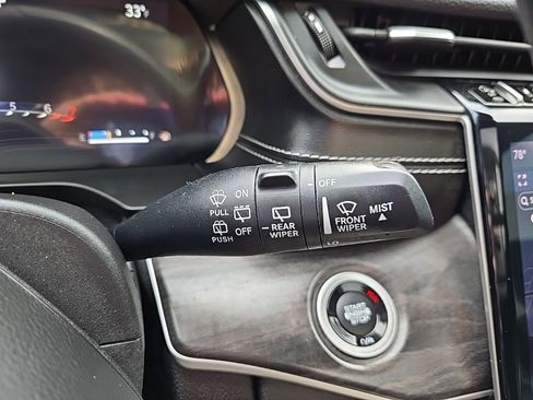 Used 2021 Jeep Grand Cherokee L Limited image 19