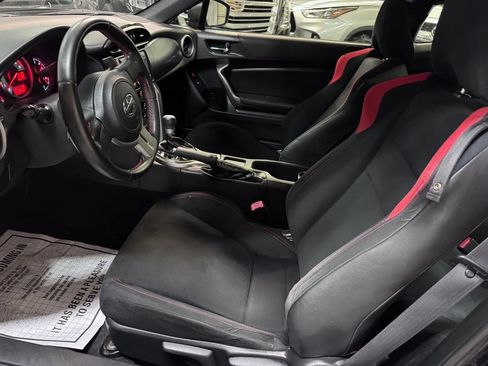 Used 2013 Scion FR-S RWD image 14
