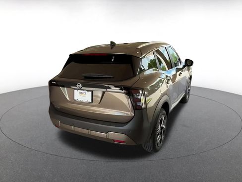 Used 2026 Nissan Kicks SV w/ Cold Weather Package FWD image 12