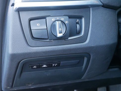 Used 2018 BMW 340i xDrive Sedan image 14