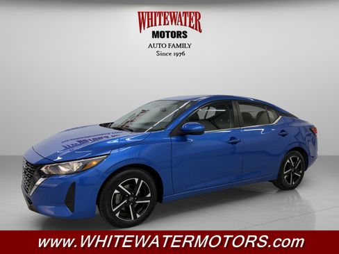 Used 2024 Nissan Sentra SV FWD image 1