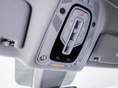 Used 2018 Audi Q5 2.0T Premium image 21