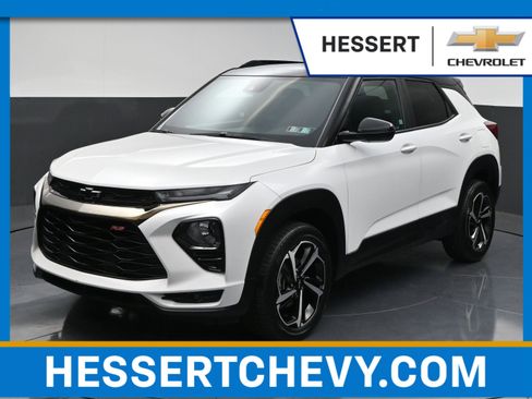 Used 2023 Chevrolet TrailBlazer RS AWD/4WD image 1