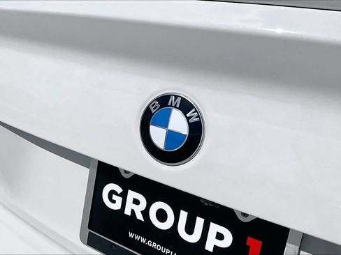Used 2026 BMW M2 w/ Lighting Package RWD image 27