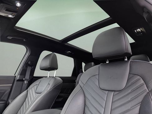 Used 2024 Kia Sorento SX Prestige image 22