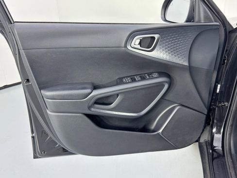 Used 2020 Kia Soul S image 33