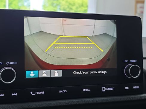 Certified 2025 Honda CR-V LX image 22