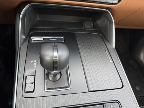 Certified 2025 MAZDA CX-70 3.3 Turbo S w/ Premium Plus image 35