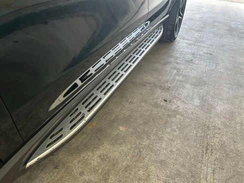 Used 2023 Mercedes-Benz GLS 450 4MATIC image 16