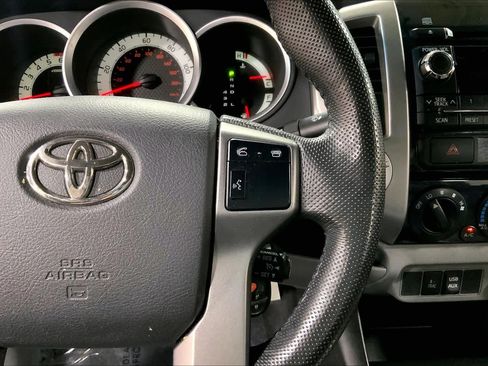Used 2012 Toyota Tacoma 4x4 Double Cab w/ TRD Off-Road Pkg image 24