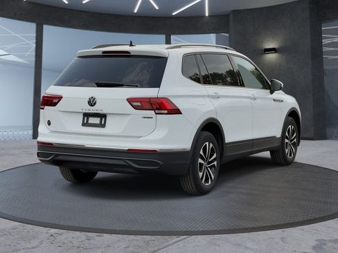 Used 2023 Volkswagen Tiguan S AWD/4WD image 4