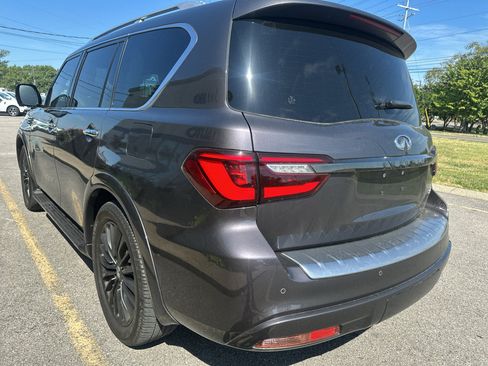 Used 2023 INFINITI QX80 Premium Select w/ All-Season Package RWD image 6