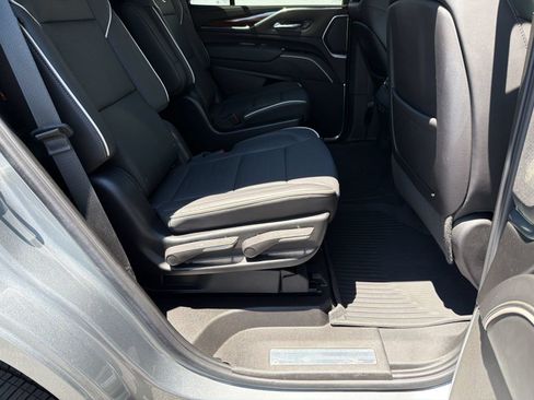 Certified 2024 Cadillac Escalade Premium Luxury w/ LPO, Floor Liner Package AWD/4WD image 30