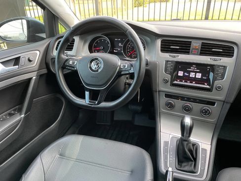 Used 2015 Volkswagen Golf S FWD image 24