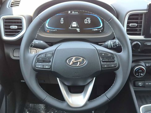 New 2026 Hyundai Venue SEL FWD image 22