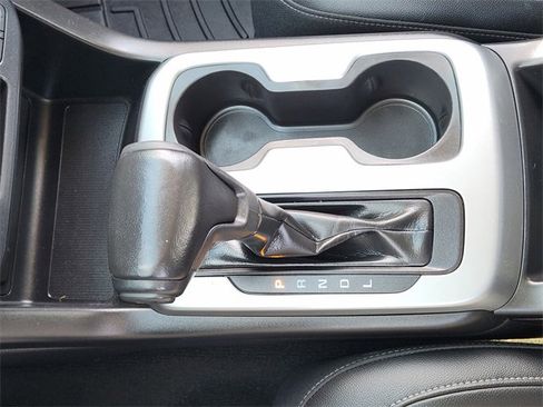 Used 2017 Chevrolet Colorado LT w/ Luxury Package, Chrome image 20