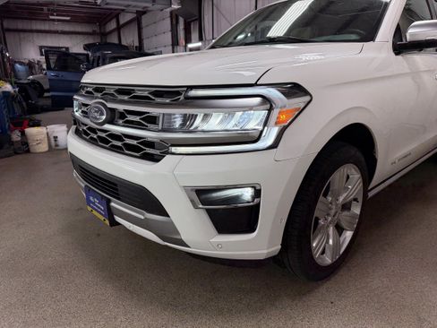Used 2024 Ford Expedition Max Platinum AWD/4WD image 48