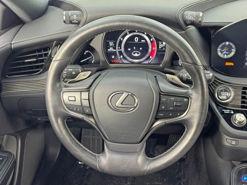 Used 2021 Lexus LS 500 w/ Cold Weather Package (CK) RWD image 22