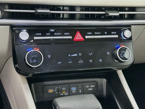 Used 2025 Hyundai Tucson SEL AWD/4WD image 23