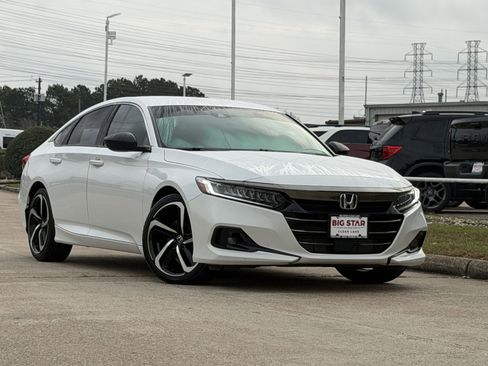 Used 2022 Honda Accord Sport Special Edition image 2