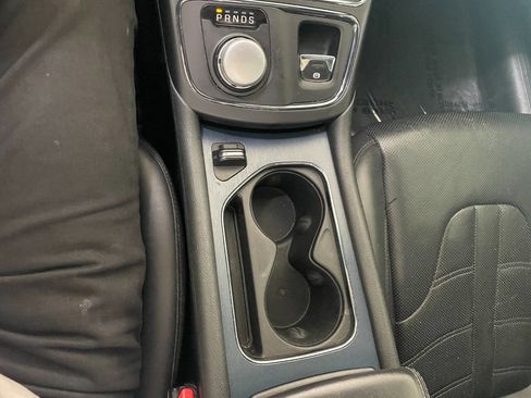 Used 2015 Chrysler 200 S w/ Navigation & Sound Group I image 38