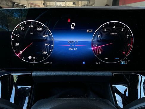 Used 2025 Mercedes-Benz GLA 250 image 42