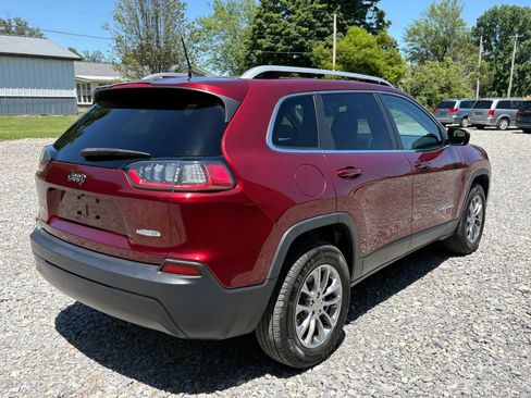 Used 2019 Jeep Cherokee Latitude Plus AWD/4WD image 7