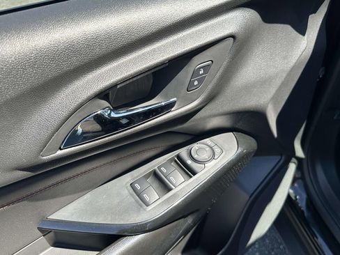 Used 2024 Chevrolet Trax RS w/ Driver Confidence Package image 16