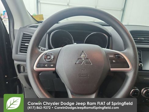 Used 2025 Mitsubishi Outlander Sport ES AWD/4WD image 21