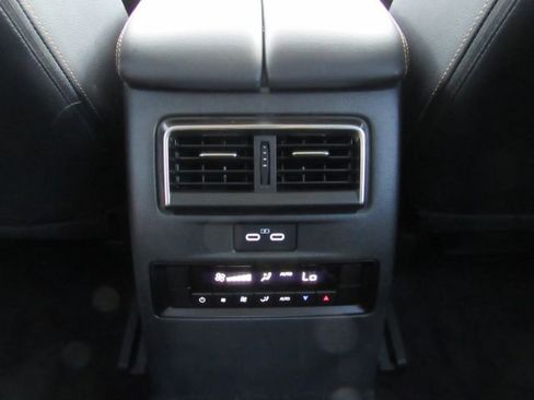 Used 2025 MAZDA CX-90 3.3 Turbo w/ Preferred Package image 30