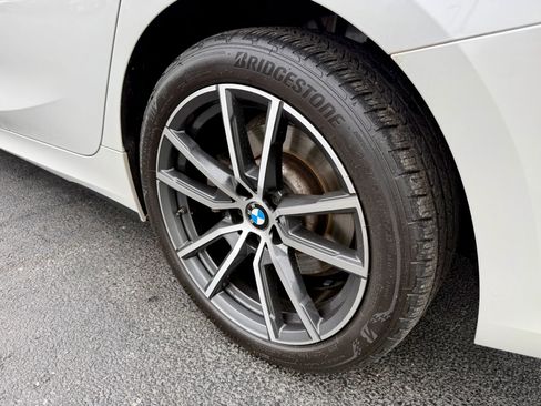 Used 2022 BMW 330i xDrive Sedan w/ Driving Assistance Package AWD/4WD image 13