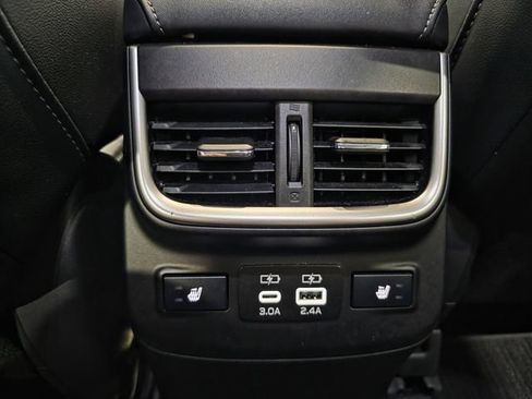 Used 2024 Subaru Legacy Limited AWD/4WD image 21
