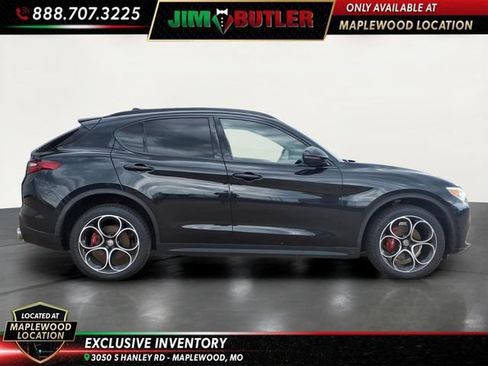 Used 2019 Alfa Romeo Stelvio Ti Sport w/ Quick Order Package 22S Sport AWD/4WD image 5
