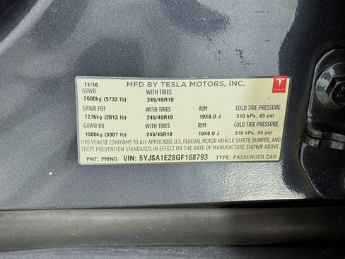 Used 2016 Tesla Model S 70D image 37