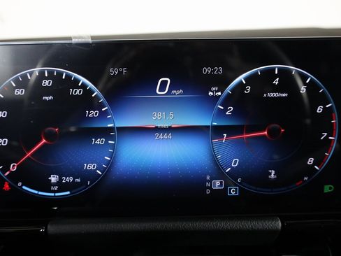 Used 2023 Mercedes-Benz GLA 250 4MATIC image 18