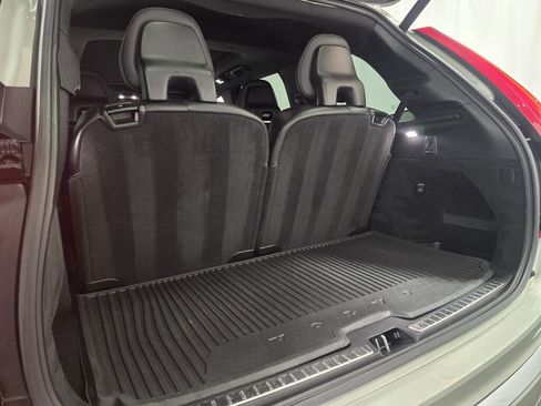 Used 2020 Volvo XC90 T6 Inscription w/ Protection Package image 22