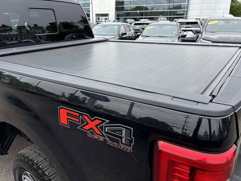 Used 2019 Ford F350 Lariat w/ Lariat Ultimate Package AWD/4WD image 12