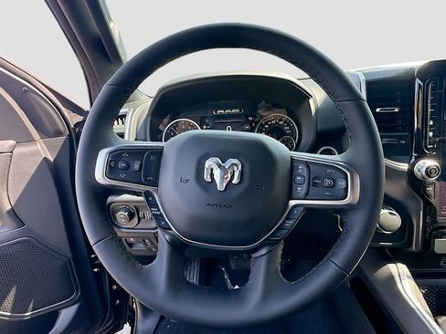 New 2026 RAM 1500 Big Horn AWD/4WD image 12