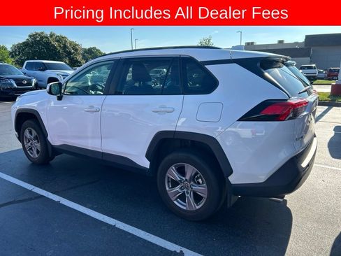 Used 2024 Toyota RAV4 XLE FWD image 7