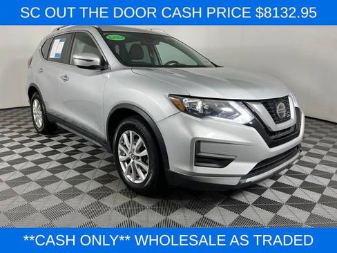 Used 2019 Nissan Rogue SV FWD image 2
