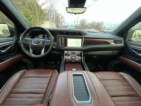 Used 2024 GMC Yukon XL Denali Ultimate image 39