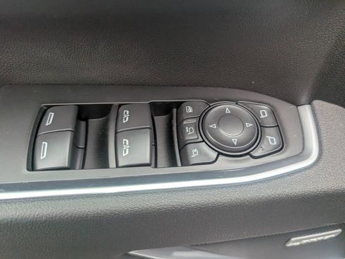 New 2026 GMC Sierra 2500 SLT w/ SLT Convenience Package image 11