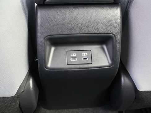 Certified 2025 Toyota Corolla SE FWD image 31
