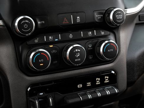 Used 2022 RAM 3500 Laramie w/ Night Edition AWD/4WD image 37