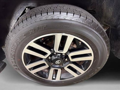Used 2016 Toyota 4Runner Limited RWD image 21