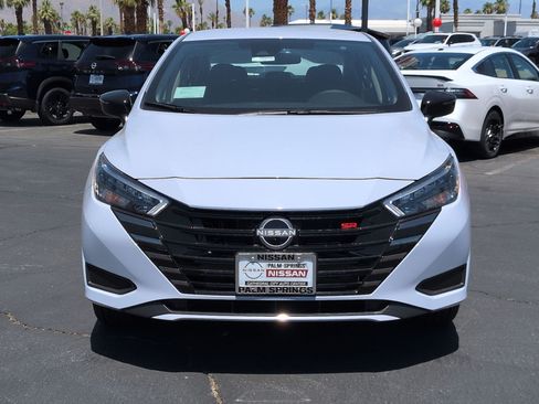 New 2025 Nissan Versa SR w/ Trunk Package FWD image 7