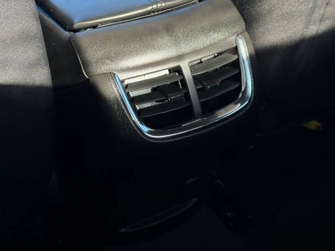 Used 2023 Chevrolet Malibu LT FWD image 14