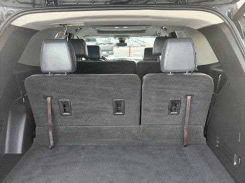 Used 2019 Chevrolet Traverse LT w/ LT Premium Package image 11